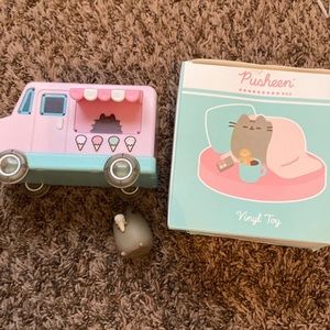Pusheen box figure lot